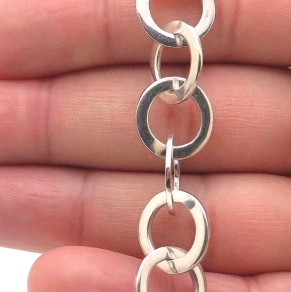 Toggle Flat Link Bracelet - Picture 12 of 12